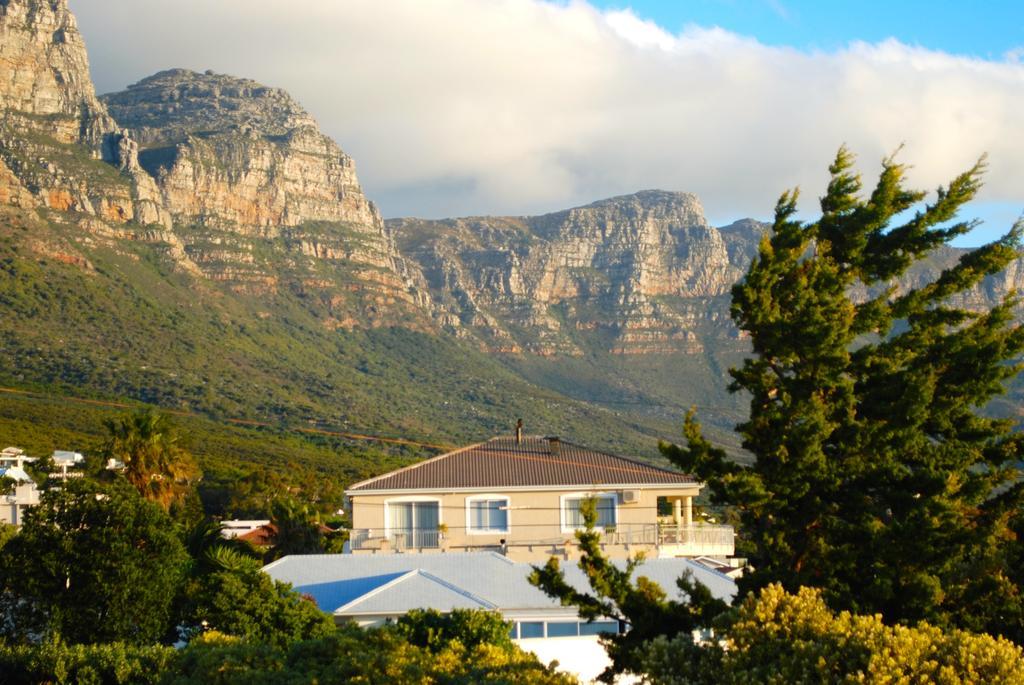 Villa Surprise Guesthouse Cape Town Dış mekan fotoğraf